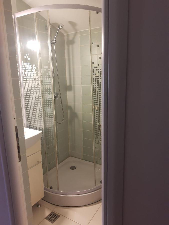 Apartament 3 Camere Râmnicu Vâlcea Dış mekan fotoğraf
