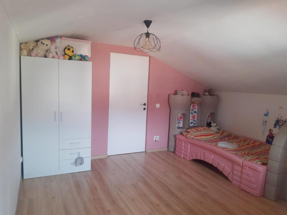 Apartament 3 Camere Râmnicu Vâlcea Dış mekan fotoğraf