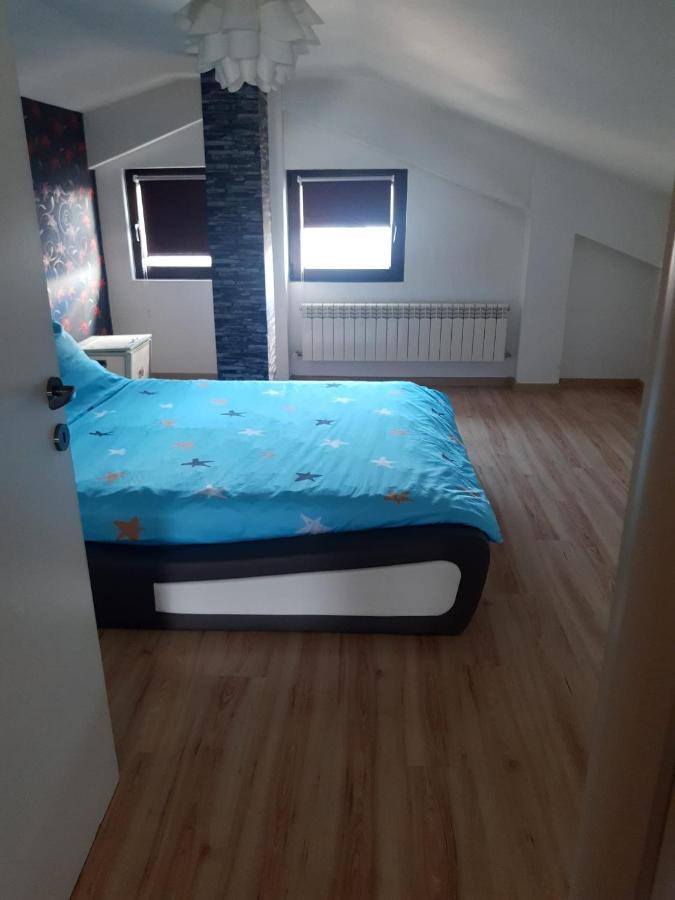 Apartament 3 Camere Râmnicu Vâlcea Dış mekan fotoğraf